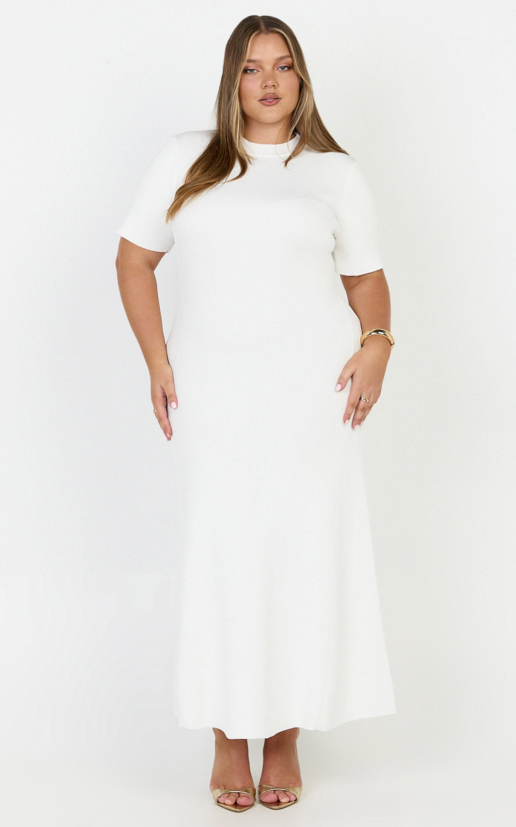Lanie Midi Dress - Knitted Crew Neck Short Sleeve Dress in Cream