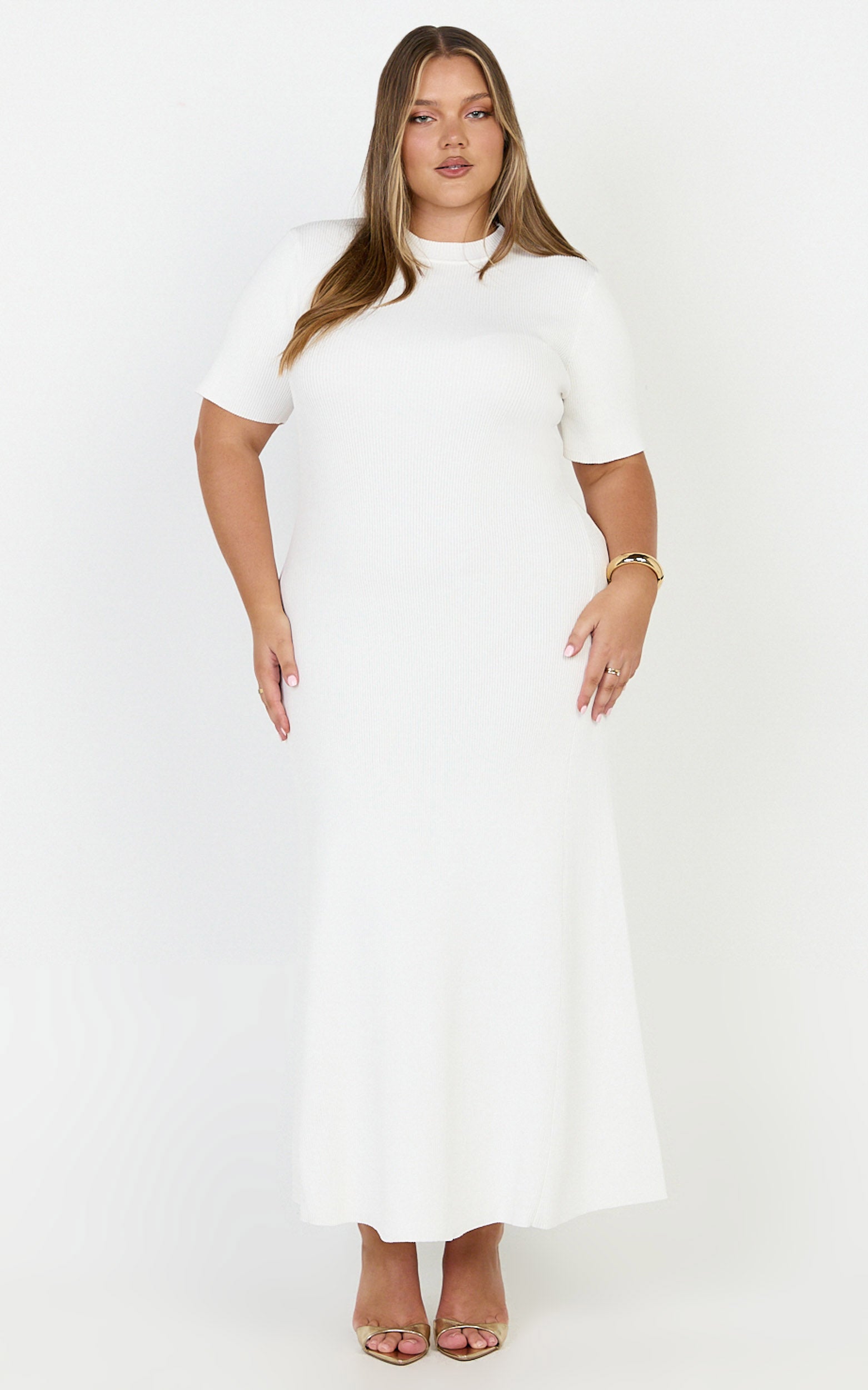 Lanie Midi Dress - Knitted Crew Neck Short Sleeve Dress in Cream