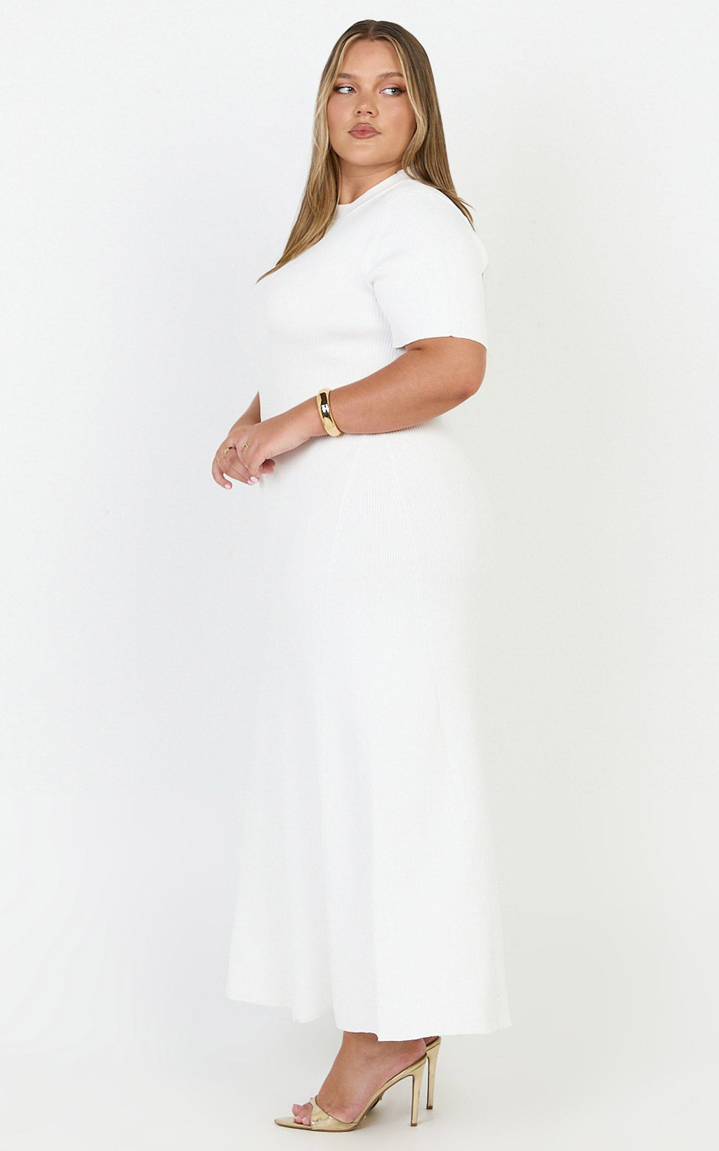 Lanie Midi Dress - Knitted Crew Neck Short Sleeve Dress in Cream