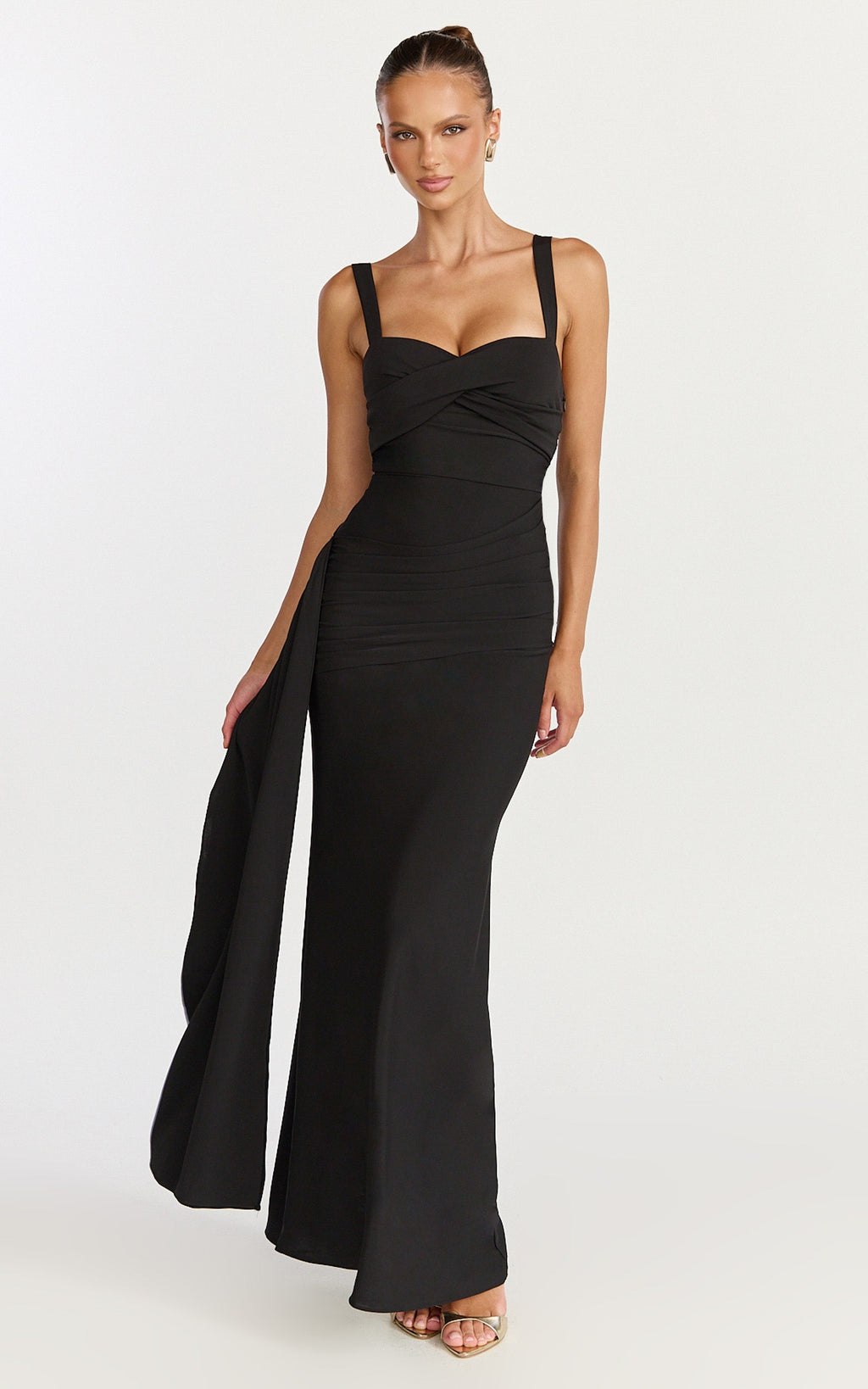 Roxanne Maxi Dress - Sweetheart Neck Gathered Bodycon Dress in Black