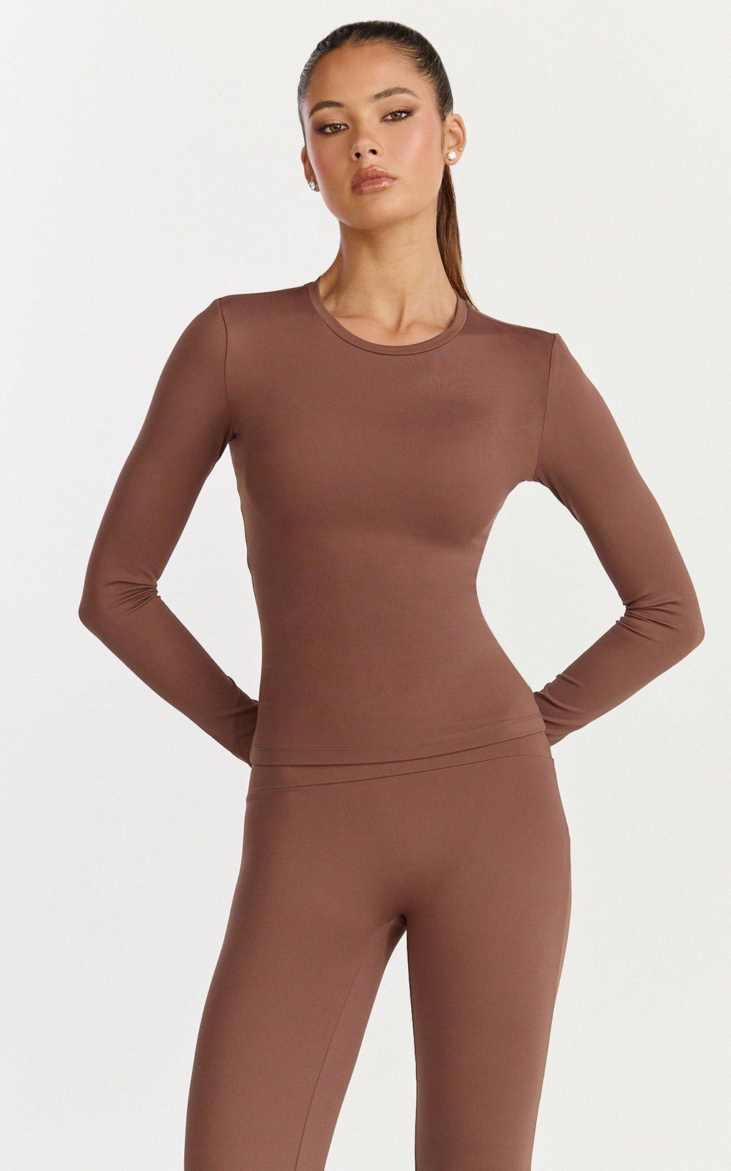 Aurora Top - Crew Neck Long Sleeve Top in Cocoa Bean