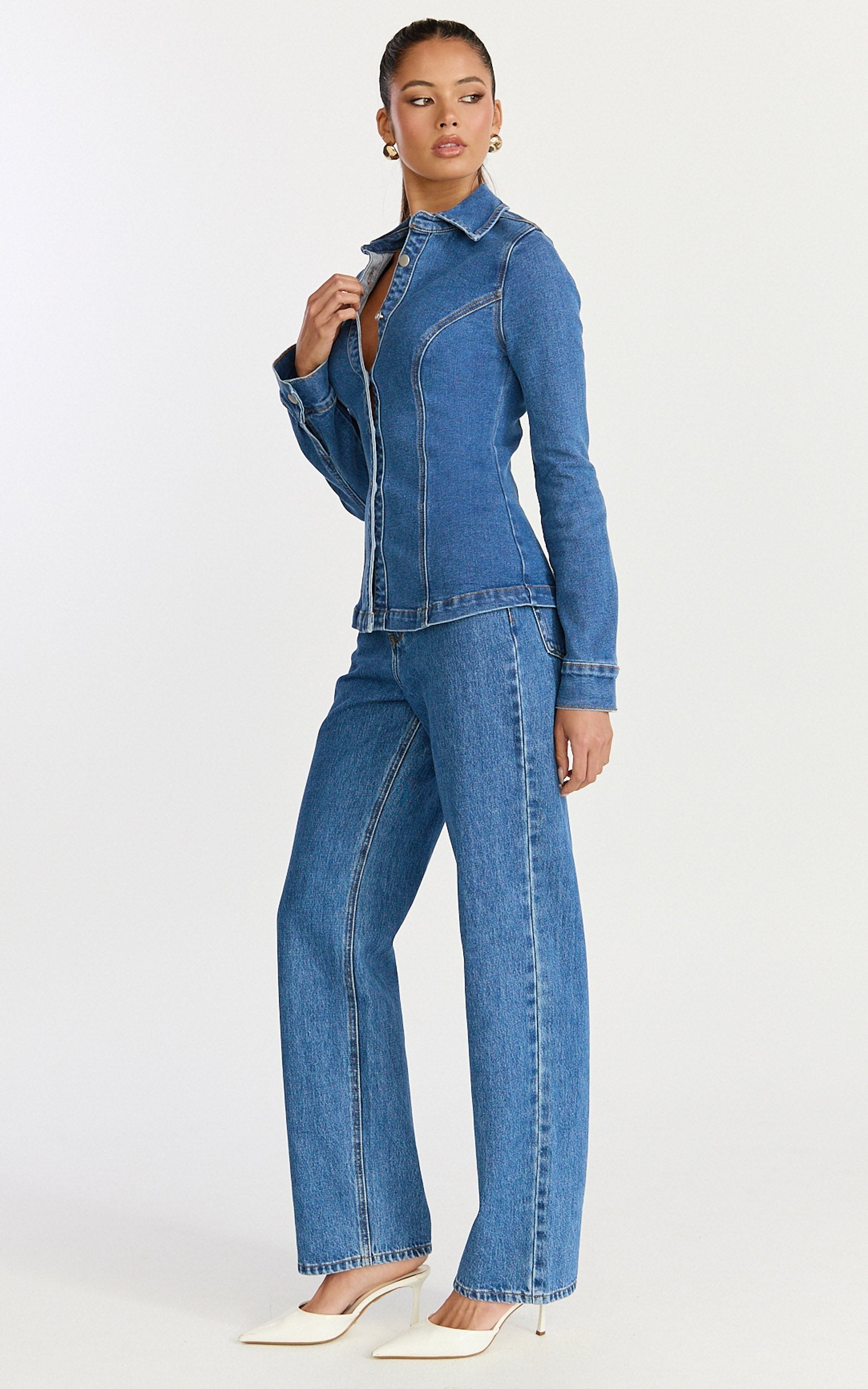 Inara Top - Button Down Long Sleeve Fitted Shirt in Dark Blue Wash