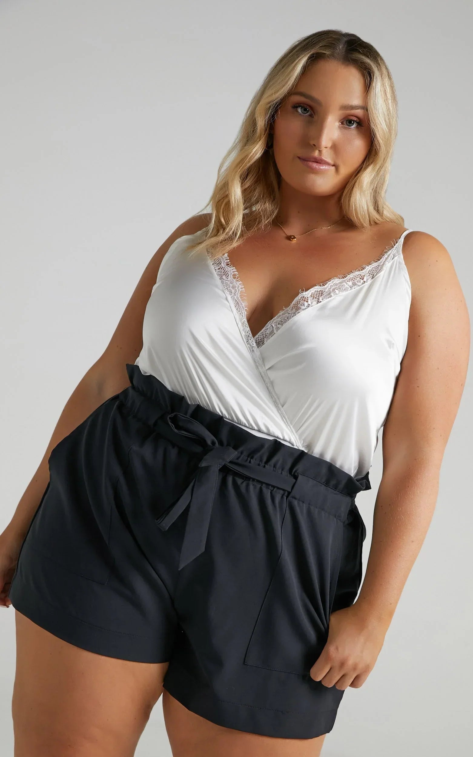 All Rounder Shorts - Paper Bag Shorts in Black