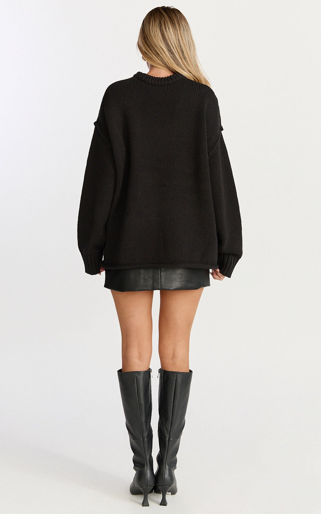 Kira Top - Crew Neck Oversized Jumper in Black