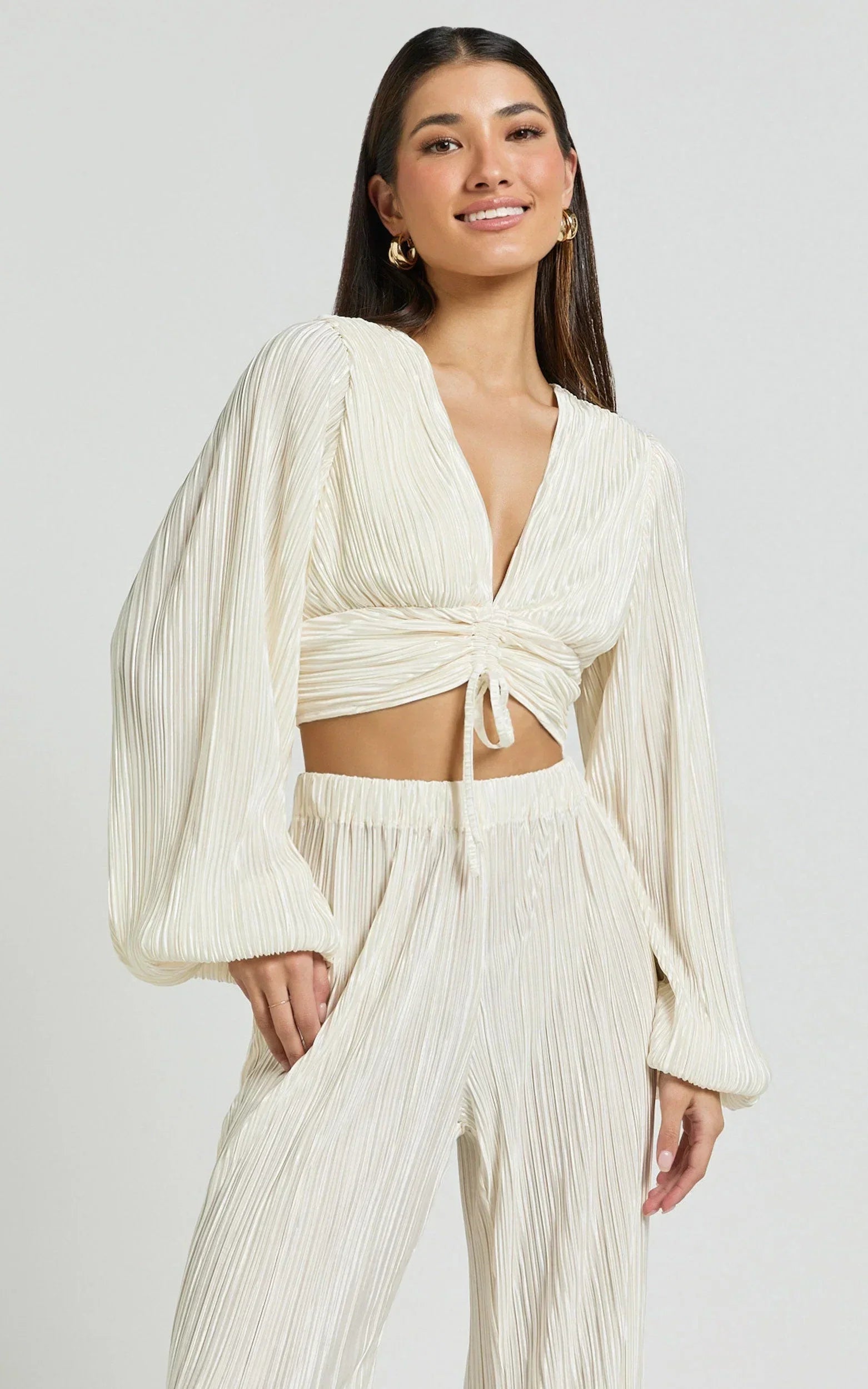 Jondra Blouse - Ruched Front Long Sleeve Plisse Blouse in Cream