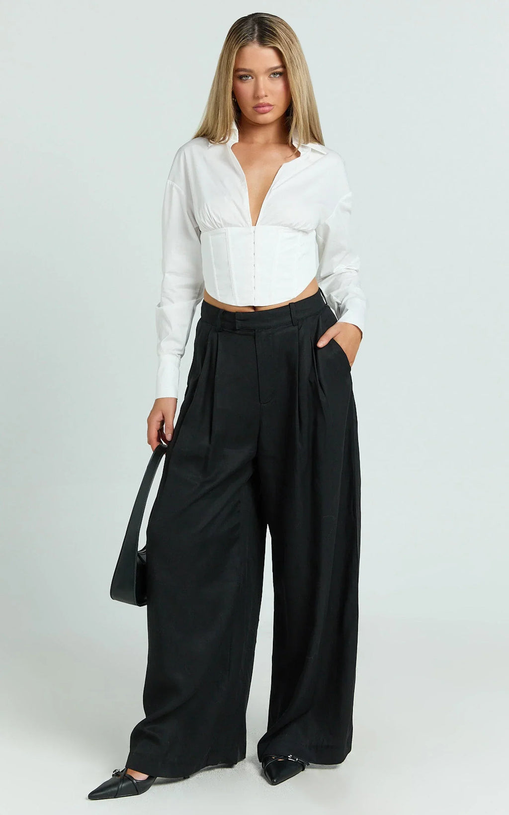 Jacintha Top - Hook and Eye Front Shirt Top in White