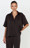 Robyn Shirt - Button Front Short Sleeve Shirt in Chocolate