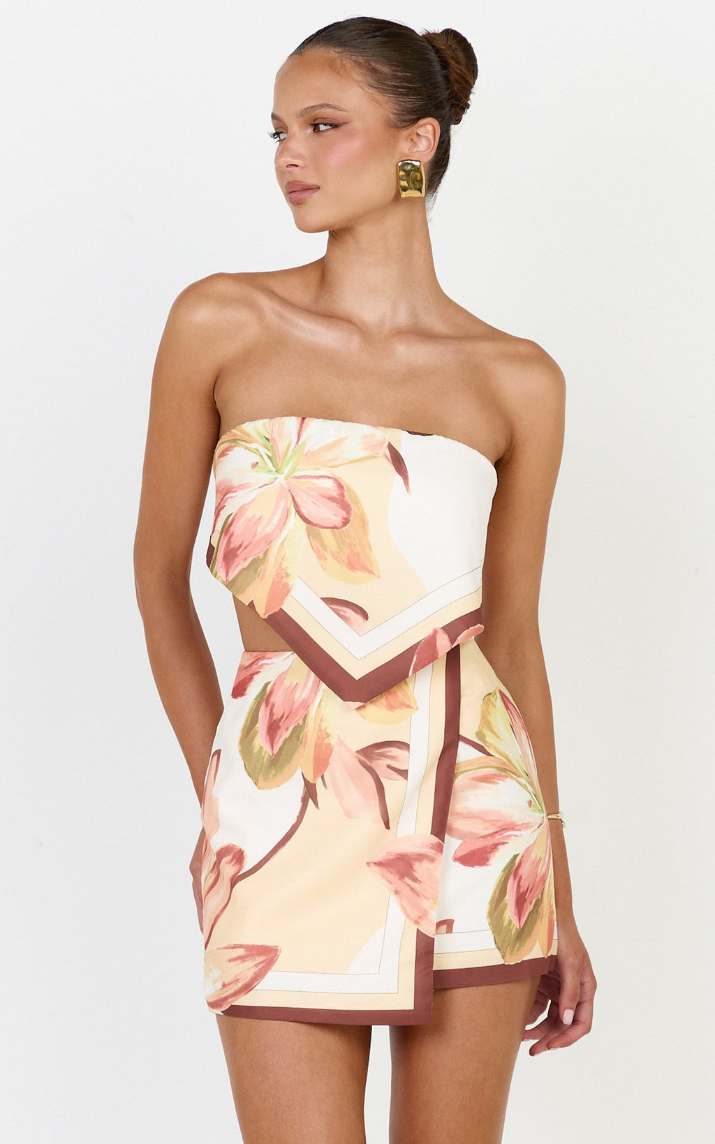 Robyn Top - Bandana Tie Back Top in Yellow Retro Flower Border Print
