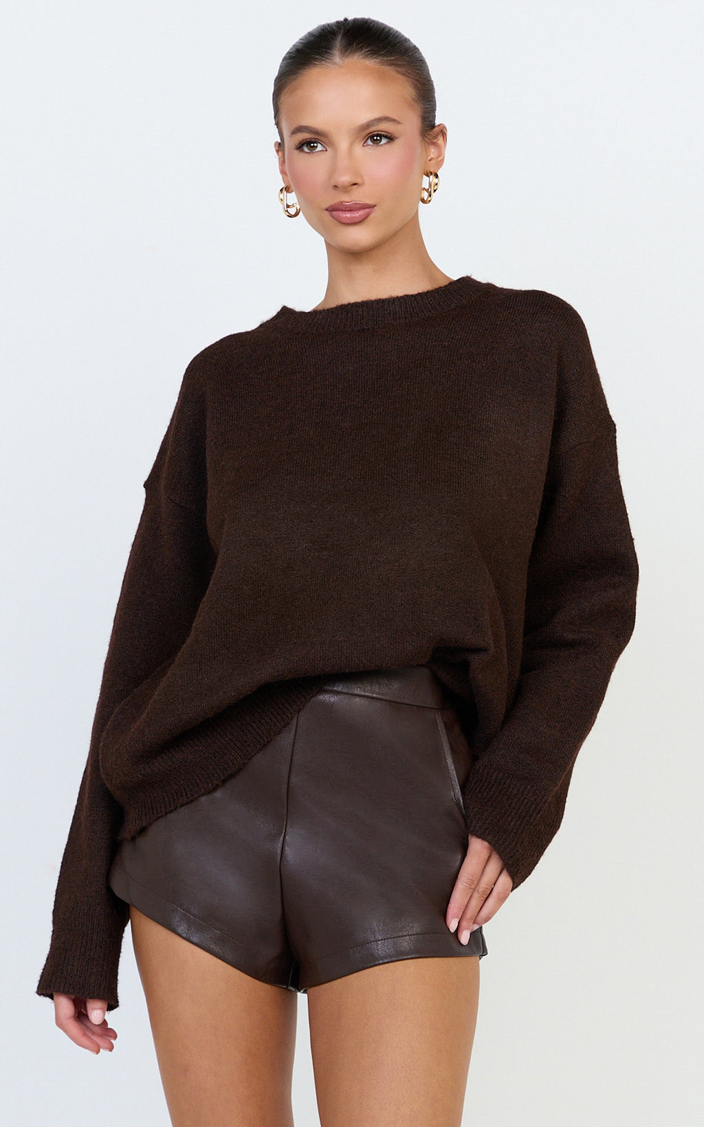 Amanda Jumper - Crew Neck Long Sleeve Knit Sweater in Chocolate