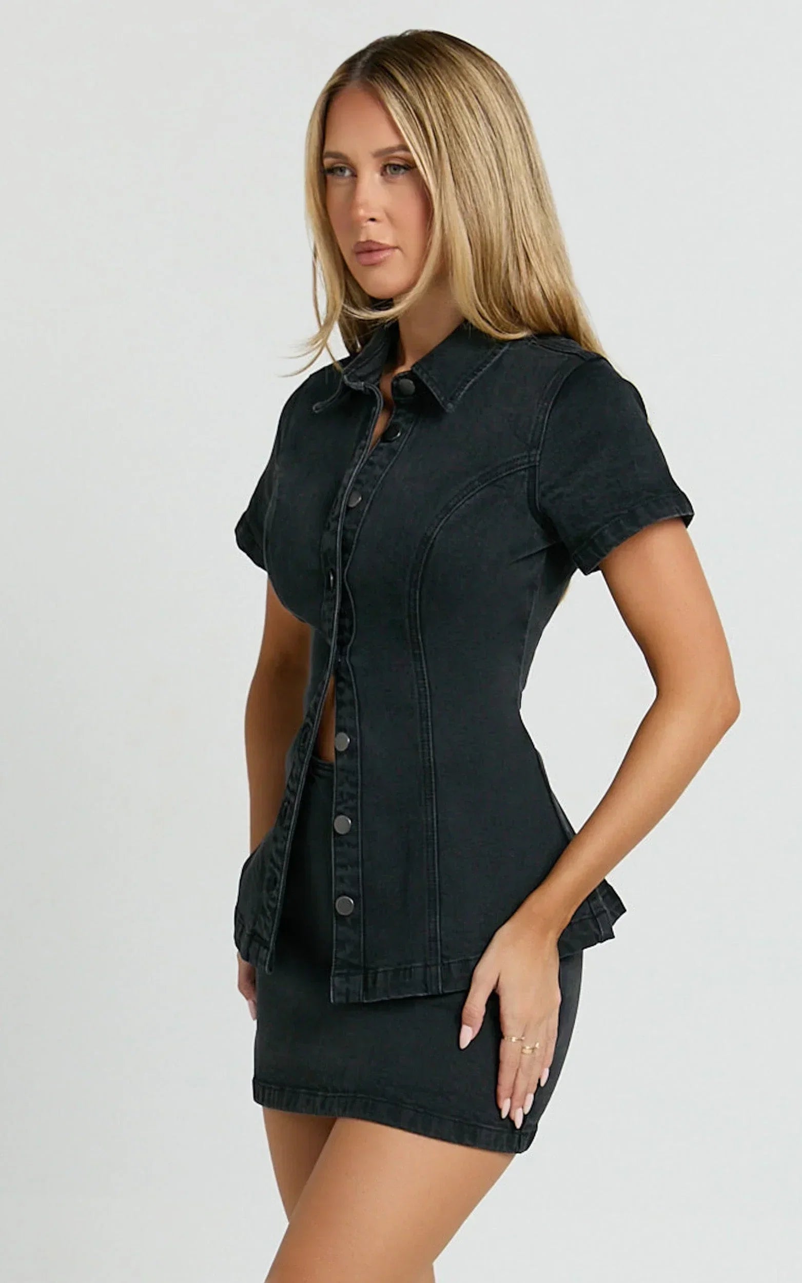 Paige Top - Button Down Short Sleeve Denim Top in Washed Black