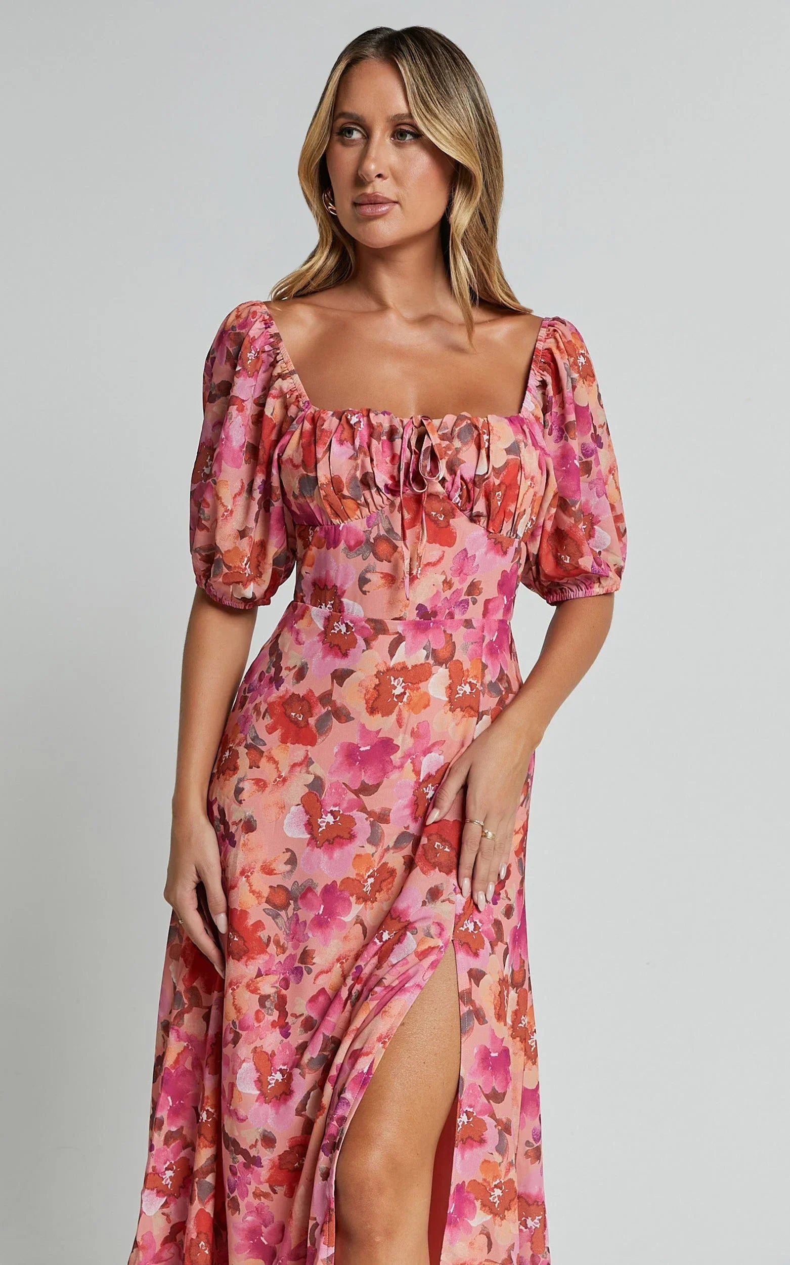 Austen Midi Dress - Short Puff Sleeve Thigh Split Dress in Apricot Blossom