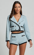Gina Shorts - Contrast Pocket Detail Shorts With Hardware Trim in Ice Blue