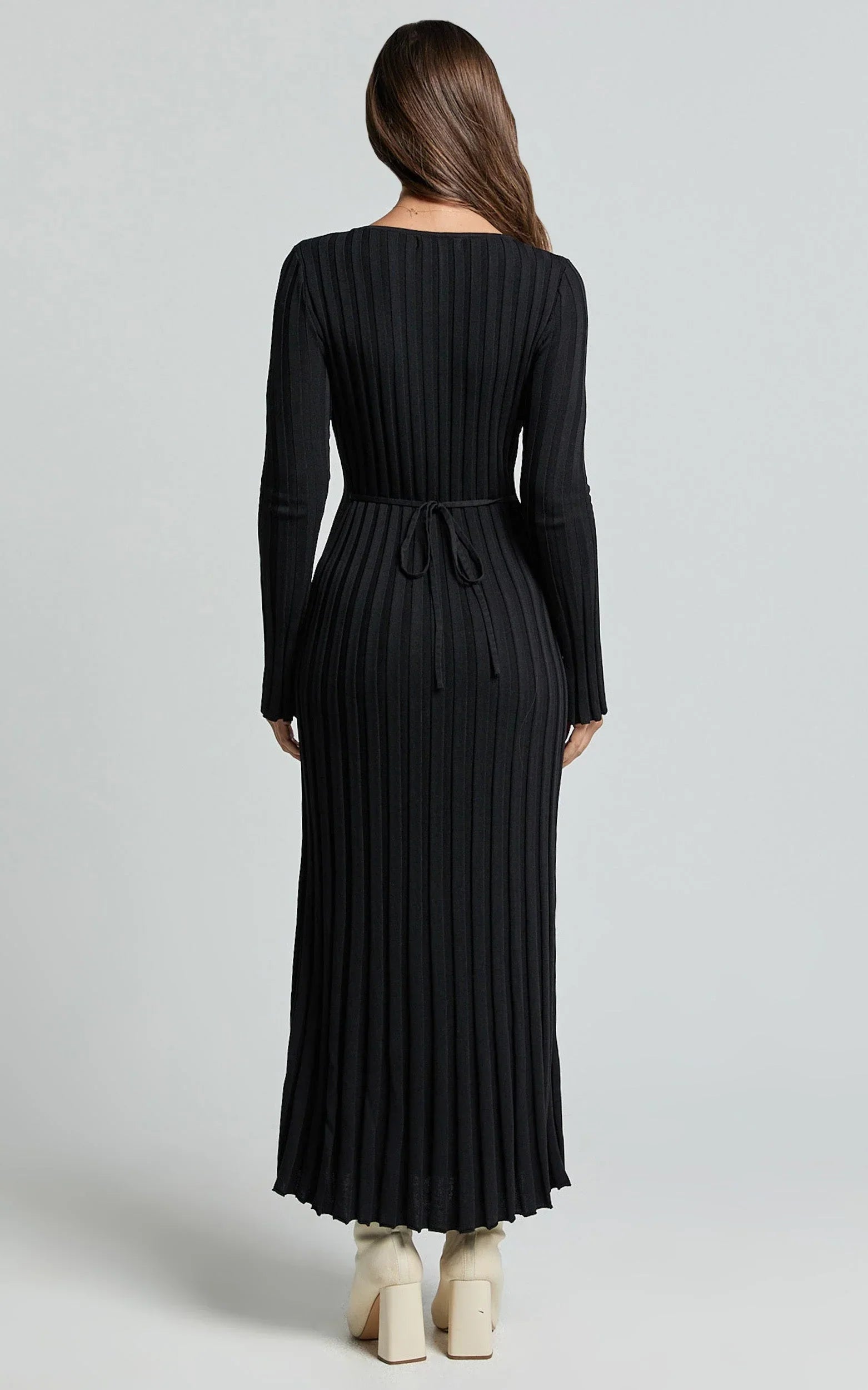 Astra Maxi Dress - V Neck Long Sleeve Knit Dress in Black