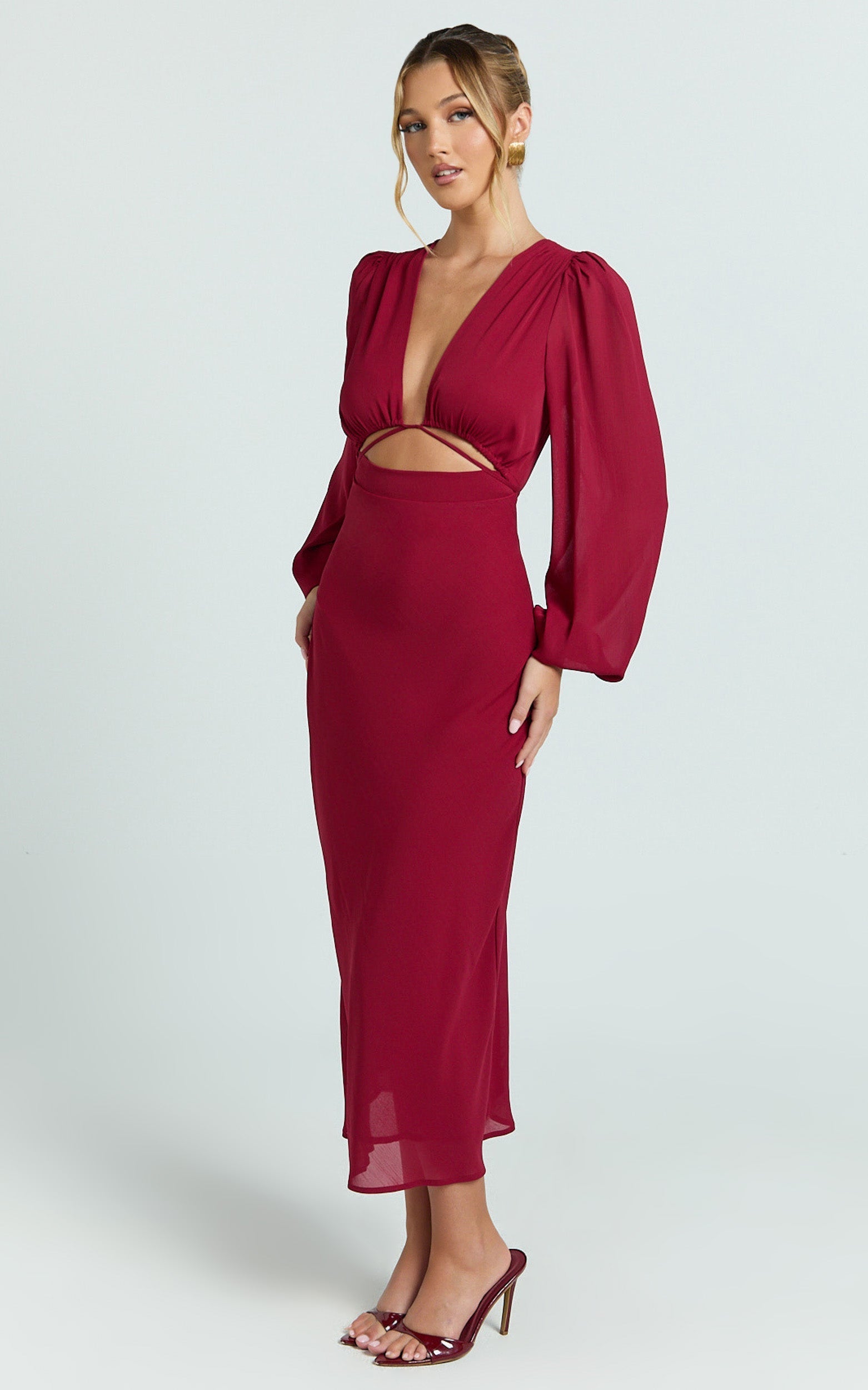 Artola Midi Dress - Front Cut Out Long Sleeve Dress in Wine