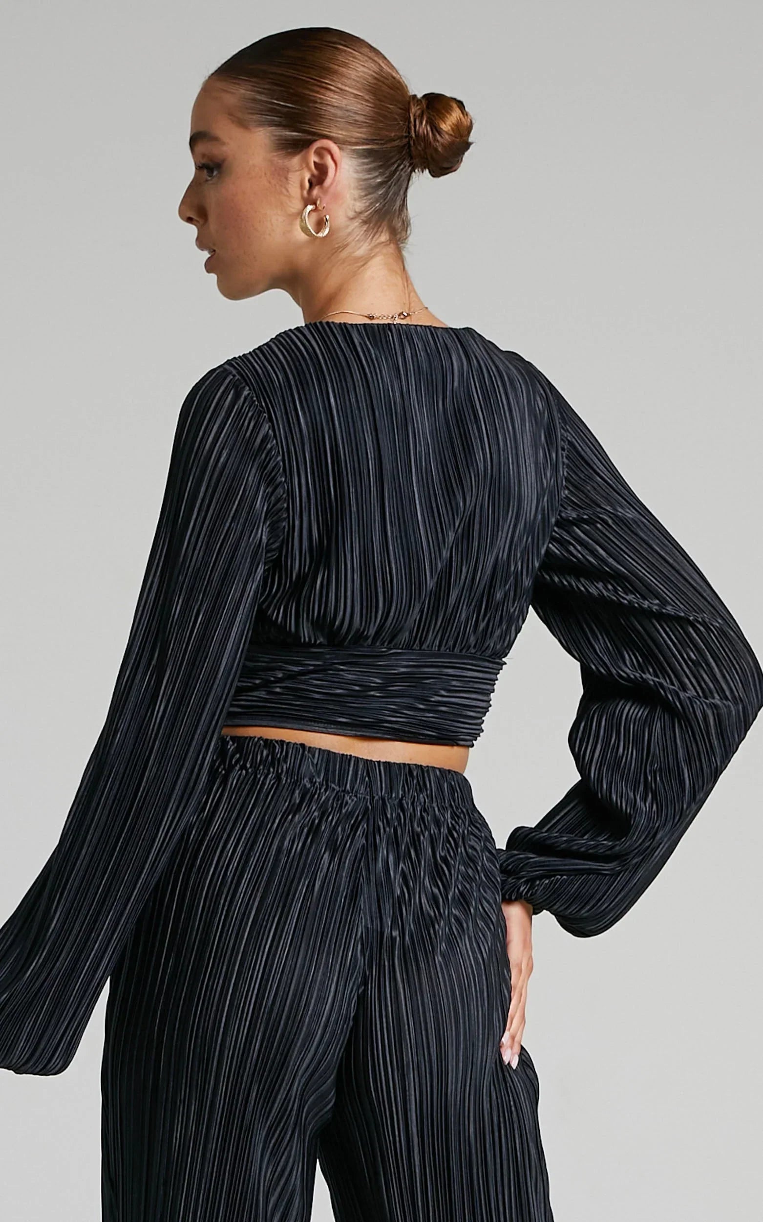 Jondra Blouse - Ruched Front Long Sleeve Plisse Blouse in Black