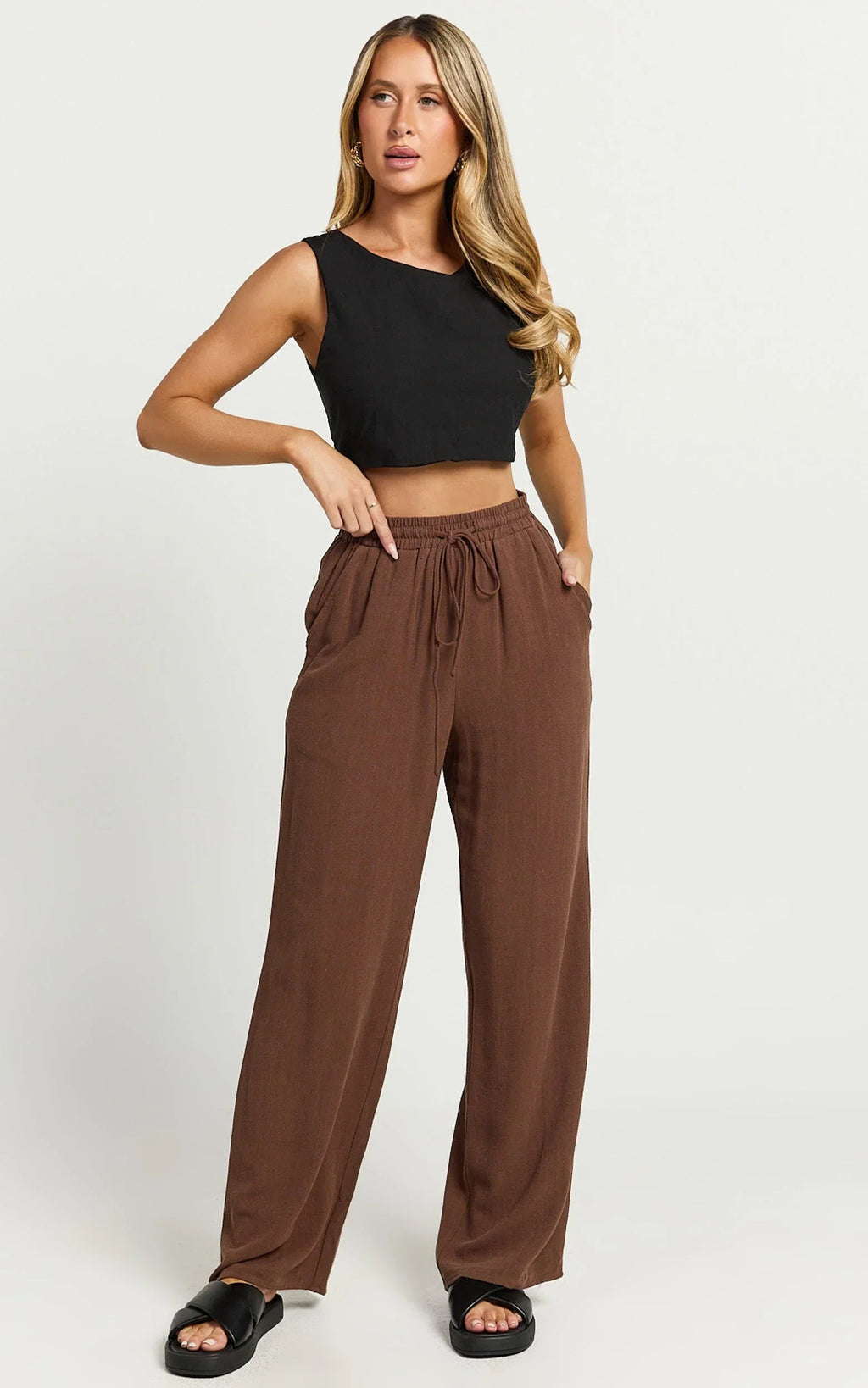 Kala Pants - Mid Waisted Relaxed Elastic Waist Pants in Chocolate