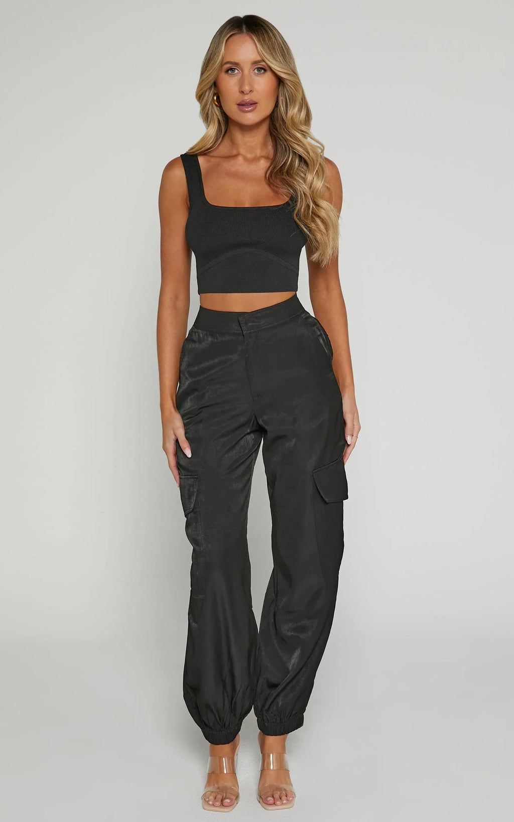 Robbie Pants - Mid Rise Cuffed Ankle Cargo Pants in Black