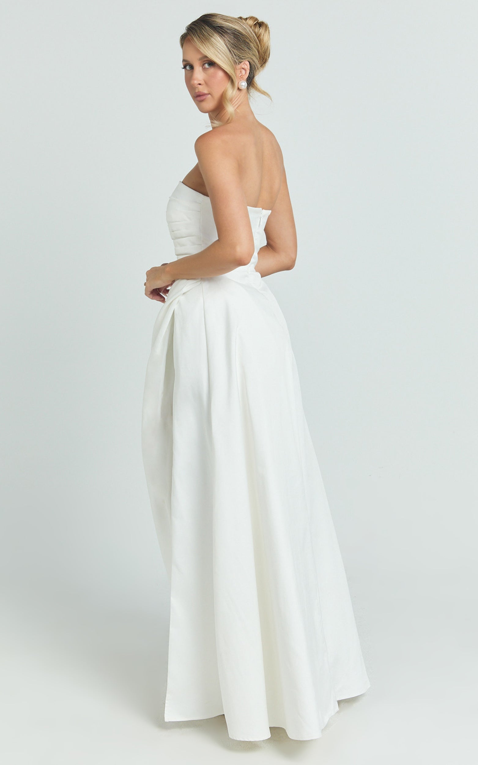 Bianca Maxi Dress - Strapless Fit And Flare Dress in Ivory