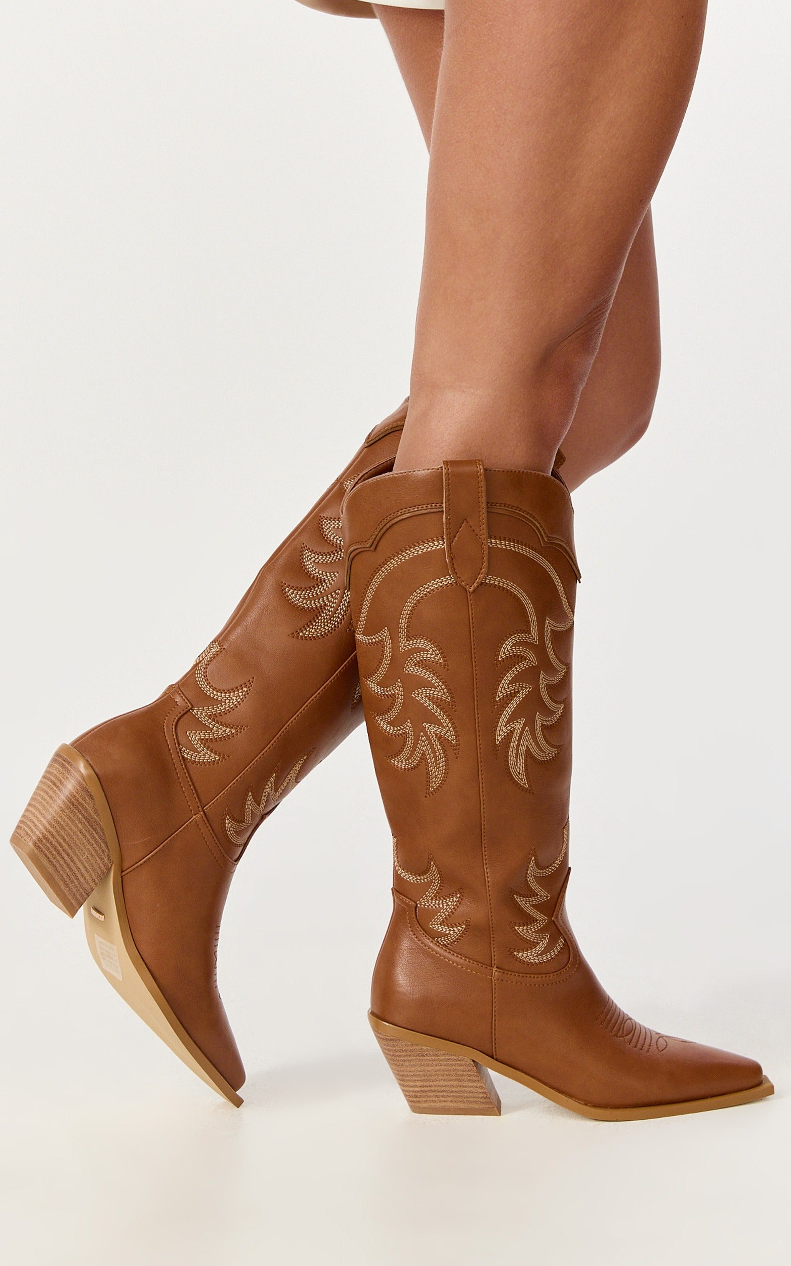 Billini - Evalynn Boots in Honeycomb