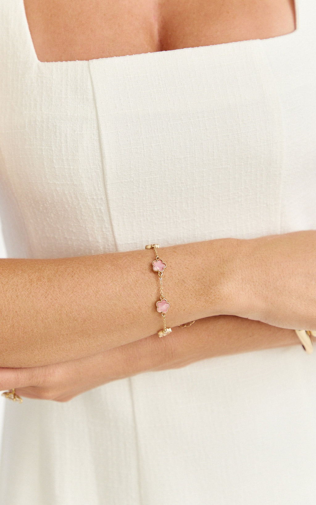 Britt Bracelet - Multi Clover Bracelet in Gold/Pink