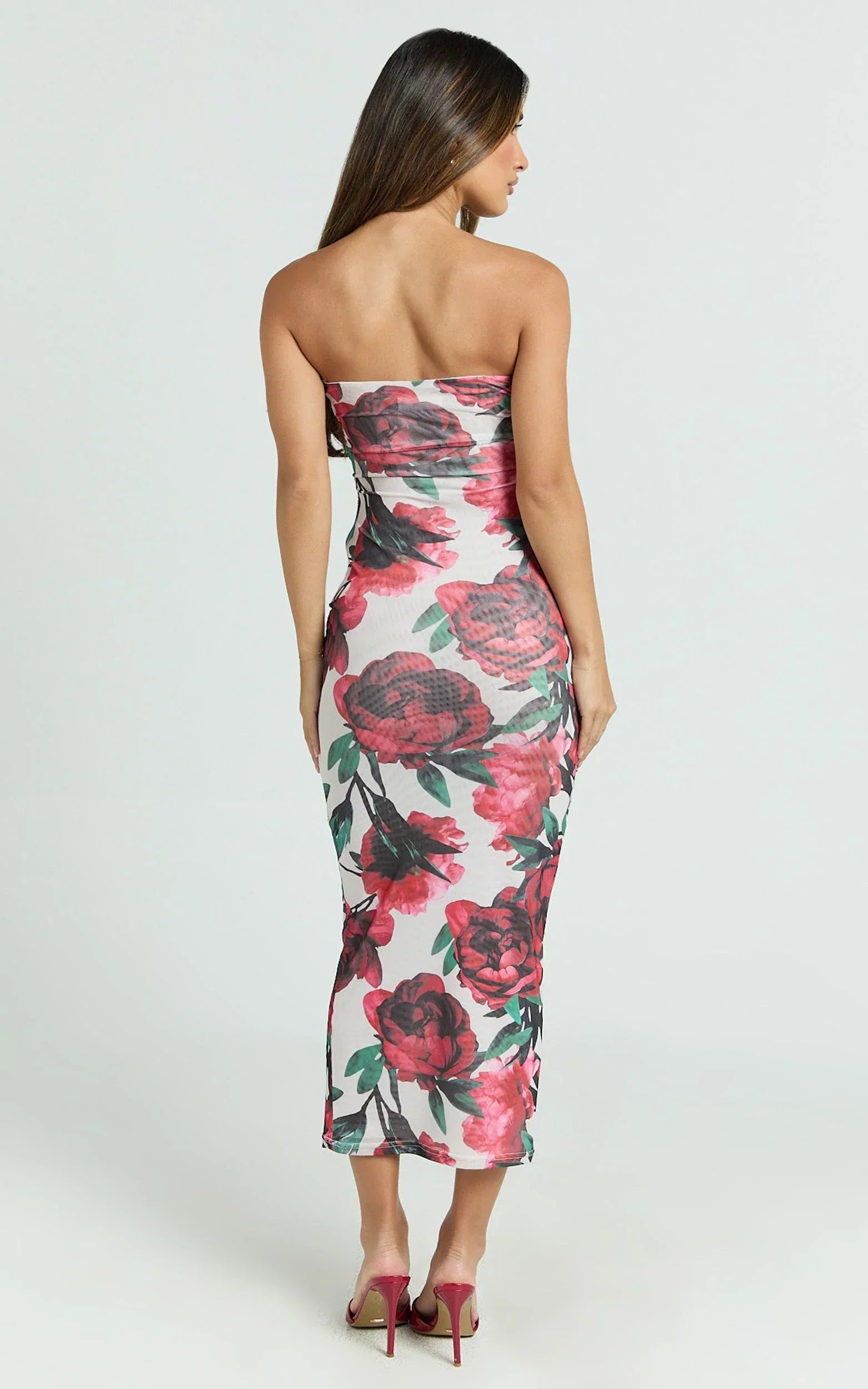 Enid Midi Dress - Sweetheart Neck Ruched Bodycon Dress in Rose Blanca
