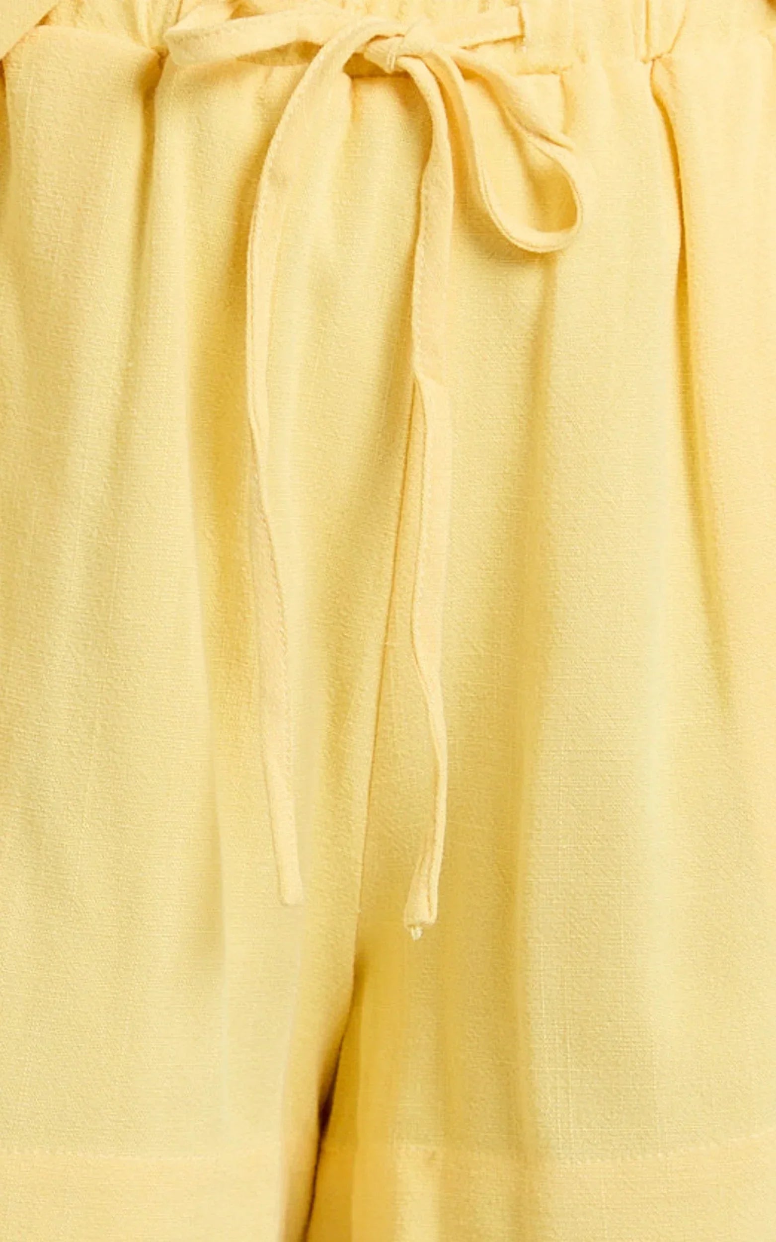 Olivia Shorts - Drawstring Relaxed Linen Shorts in Lemon