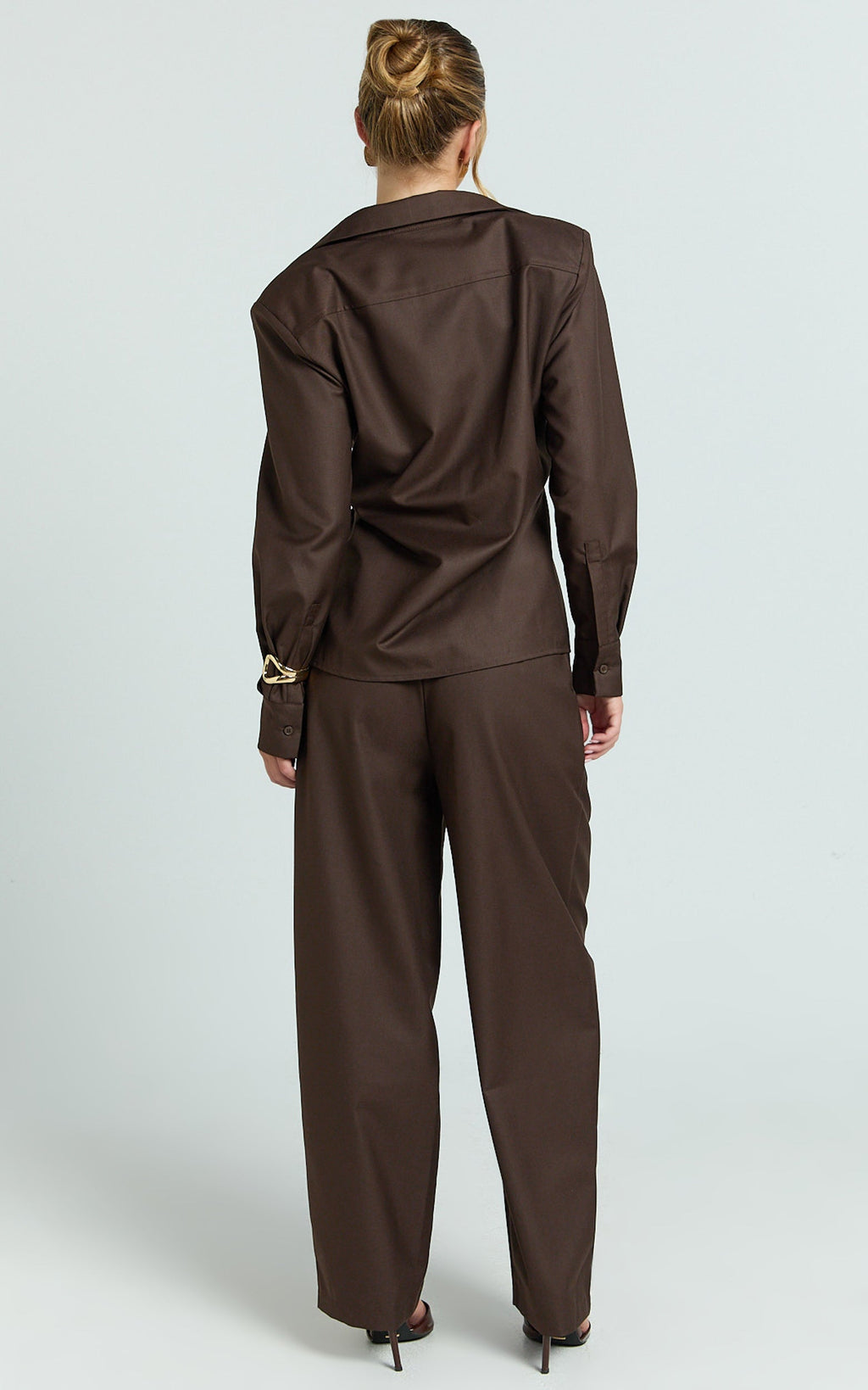 Dale Top - Collared Power Shoulder With Waist Tie Shirt in Chocolate