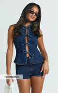 Benny Shorts - Mid Rise Mini Denim Shorts in Indigo Wash