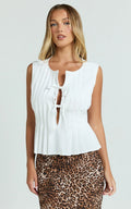 Lislie Top - Front Top in White