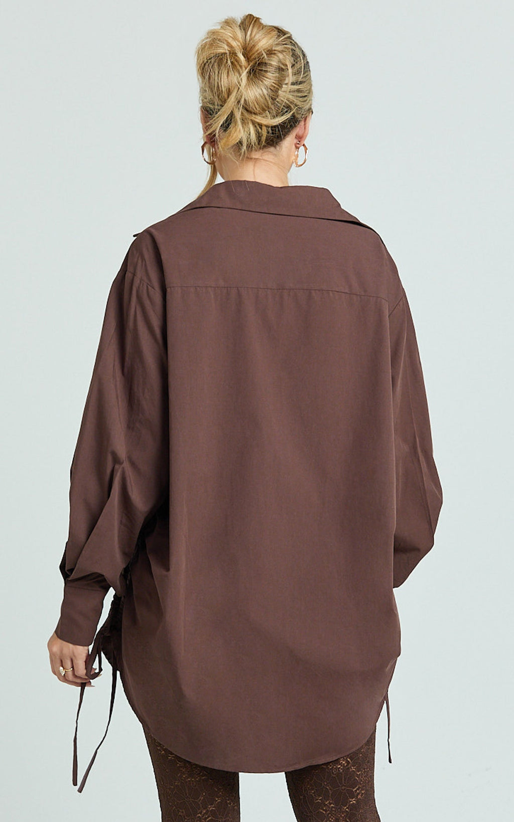 Kalpena Shirt - Ruched Side Oversized Shirt in Chocolate
