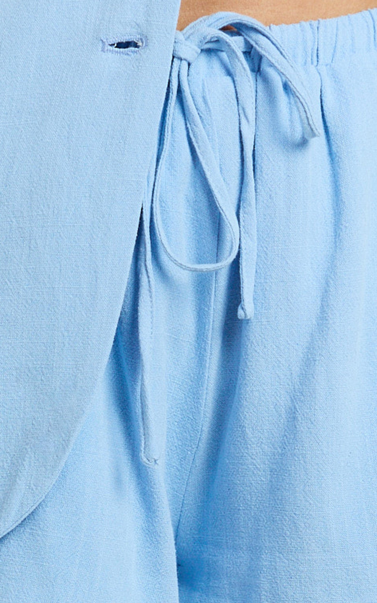 Olivia Shorts - Drawstring Relaxed Linen Shorts in Blue