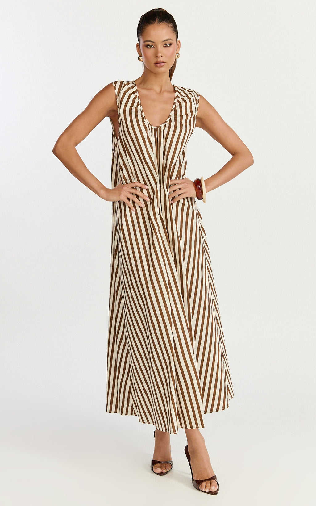 Raye Midi Dress - Sleeveless Dress in Chocolate