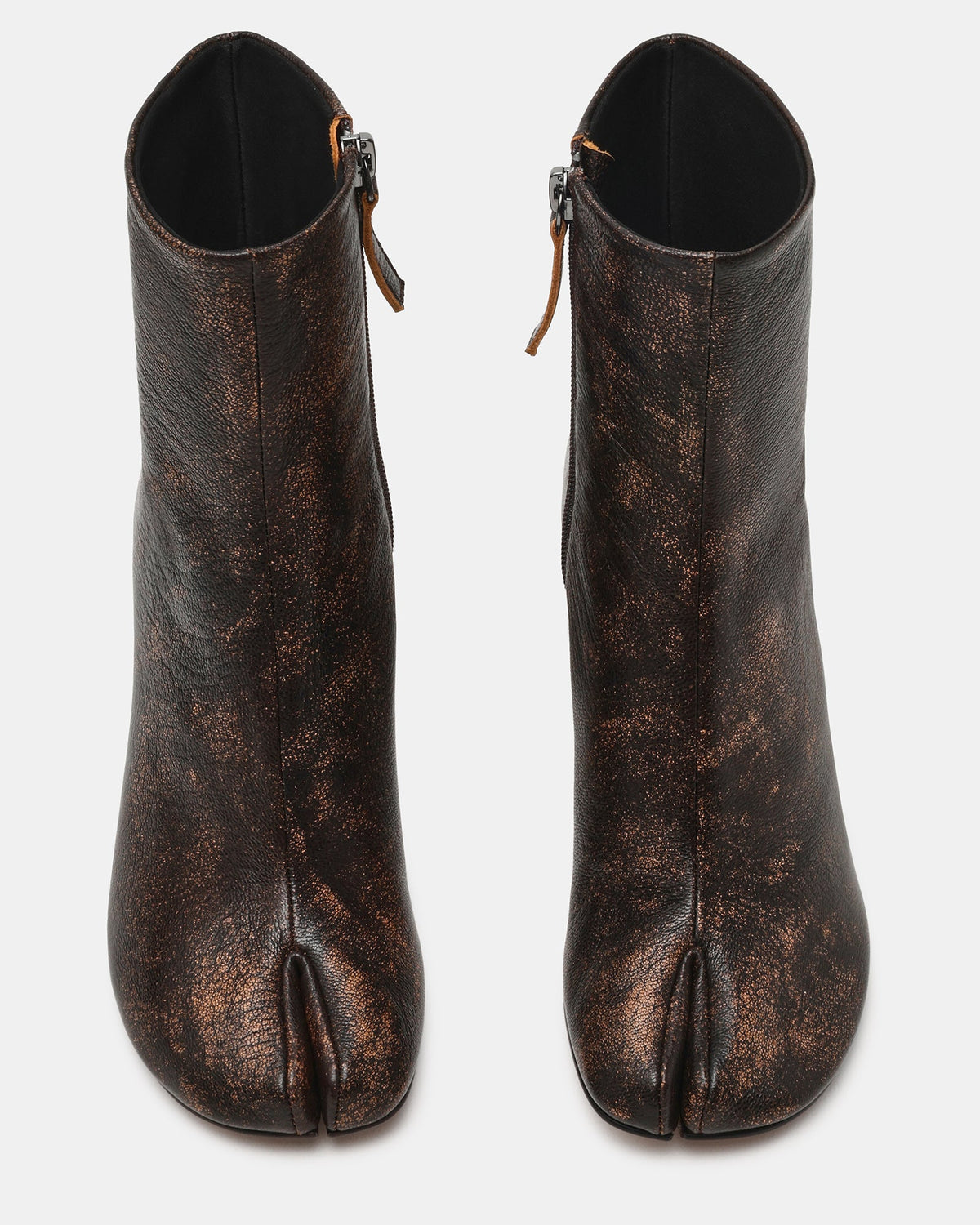 CARO BROWN DISTRESSED