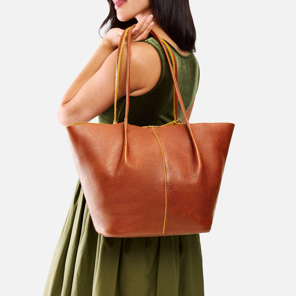Almost Perfect' Devan Bucket Tote