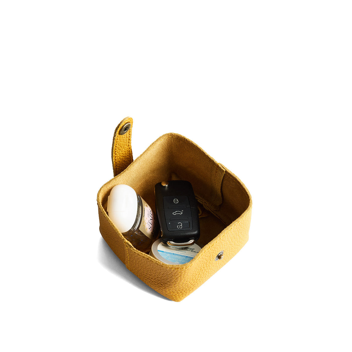 Howler Pouch